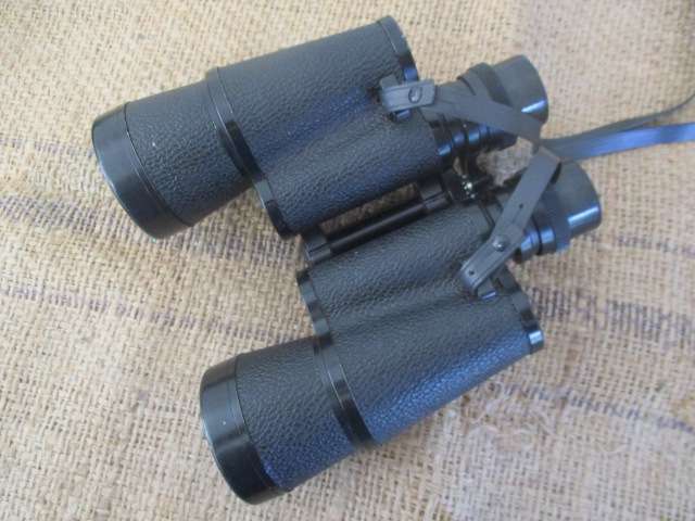 Beautiful Vintage Super Zenith 7 X 50 Field 7.1' Binocular With Lens Covers In Shoulder Case