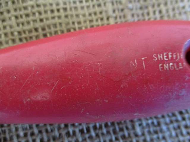 Two Nice Collectables : Vintage 1 1/4 inch Footprint & 1 inch Stanley PAT. 0229.282 Firmer Chisels