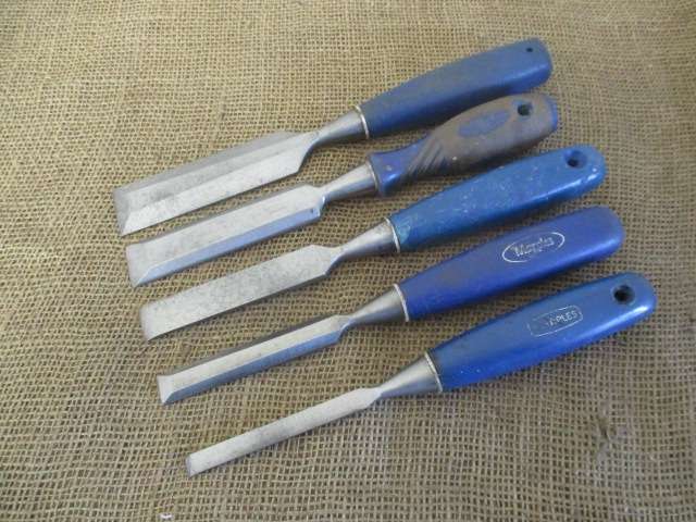 Set Of Five Nice Vintage Carpenter Woodworking Chisels Of Which Four Are Marples And One Raco