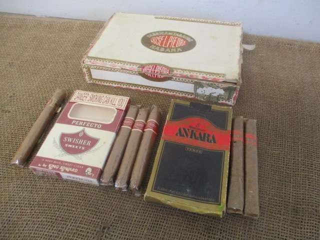Vintage Josel Piedra Habana Cigar Box And Selection Of Three Different Brand Name Cigars