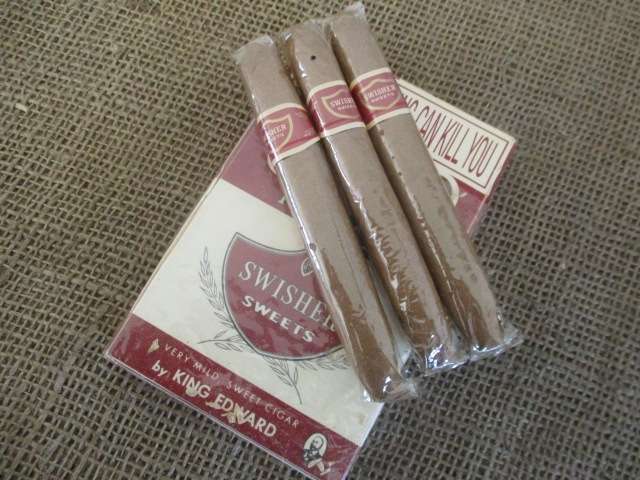 Vintage Josel Piedra Habana Cigar Box And Selection Of Three Different Brand Name Cigars