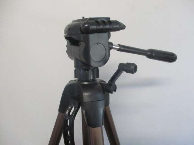Lovely Mivision MI-3770 Tripod Stand In Original Carrying Bag