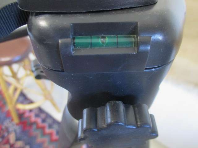 Lovely Mivision MI-3770 Tripod Stand In Original Carrying Bag