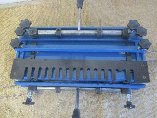 Nice Robust Steel Woodworking 7/16" Dovetail Machine