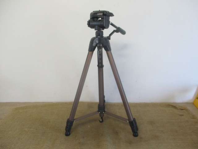 Lovely Mivision MI-3770 Tripod Stand In Original Carrying Bag