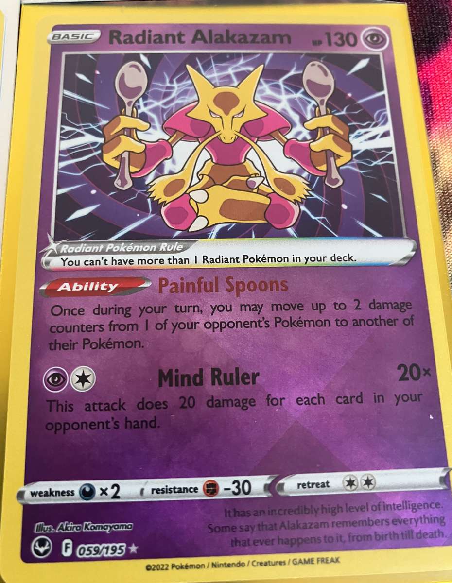 Pokemon: Bundle of 10 radiant cards