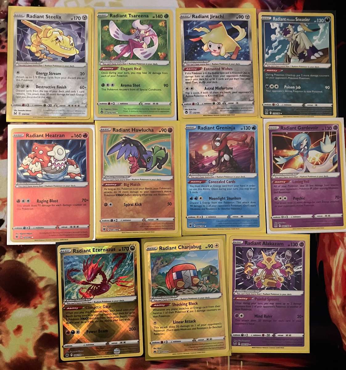 Pokemon: Bundle of 11 radiant cards