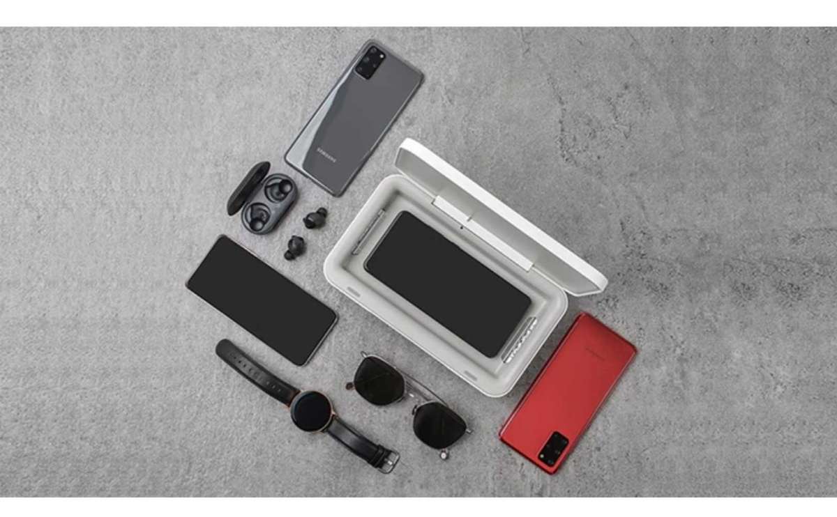 SamsungUV Sterilizer with Wireless Charging - White