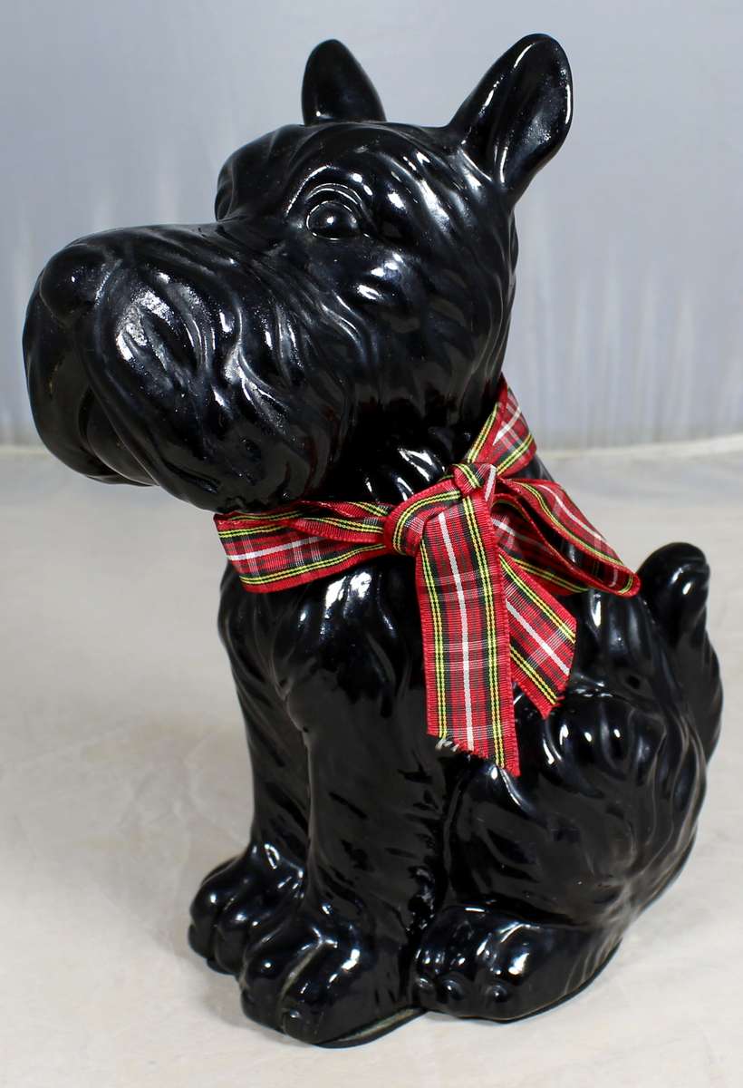 Porcelain black Scotty with bow on neck  - Sitting down