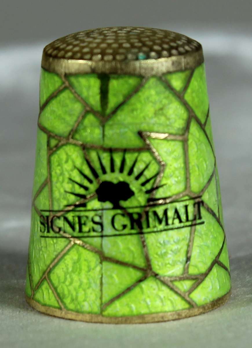 Cloisonne thimble - Indalo
