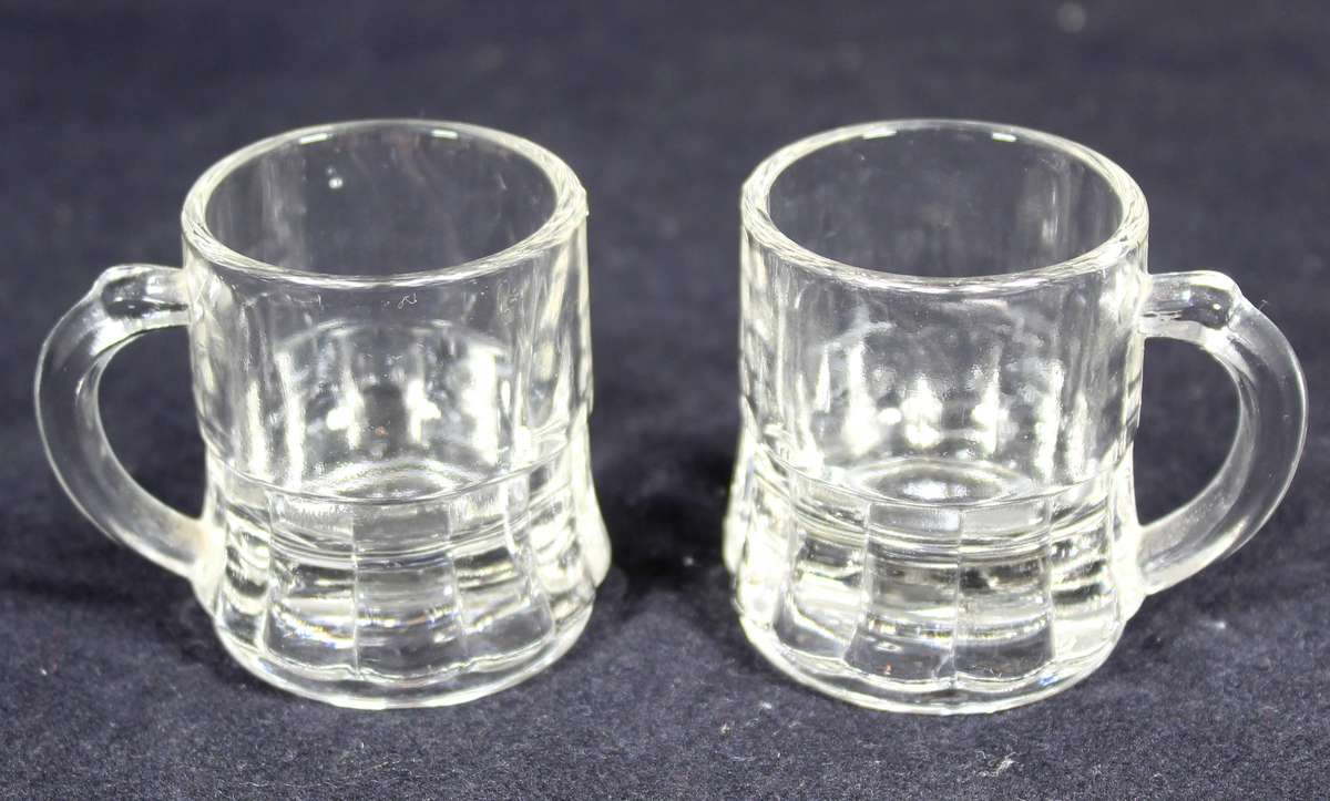 Pair of shot glasses