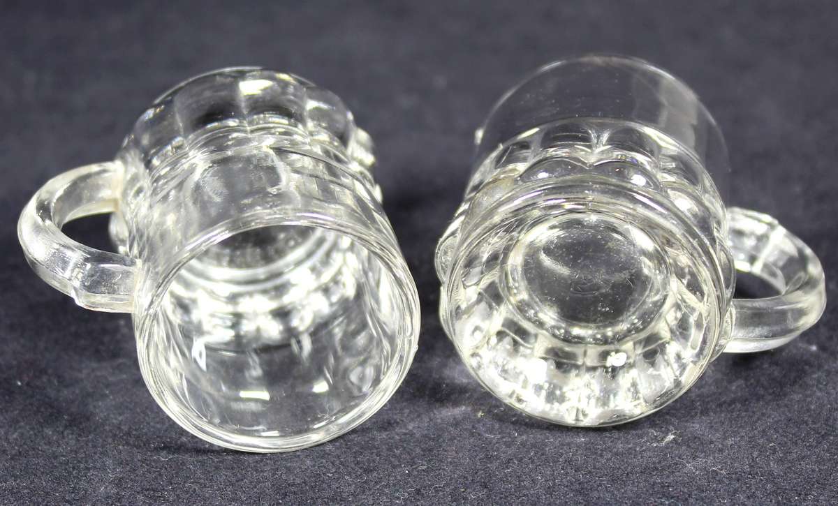 Pair of shot glasses