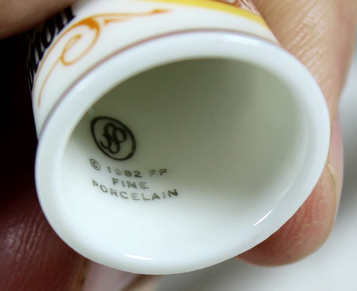 Advertising thimble - J & P coats sewing cotton (FP 1982)