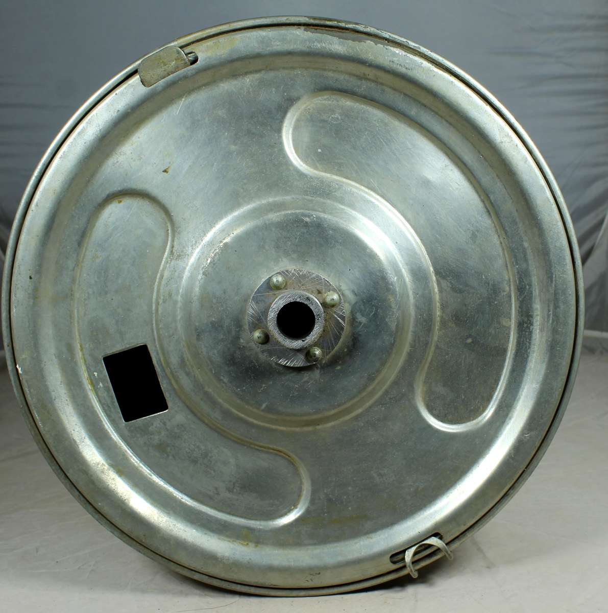 Vintage bread kneader