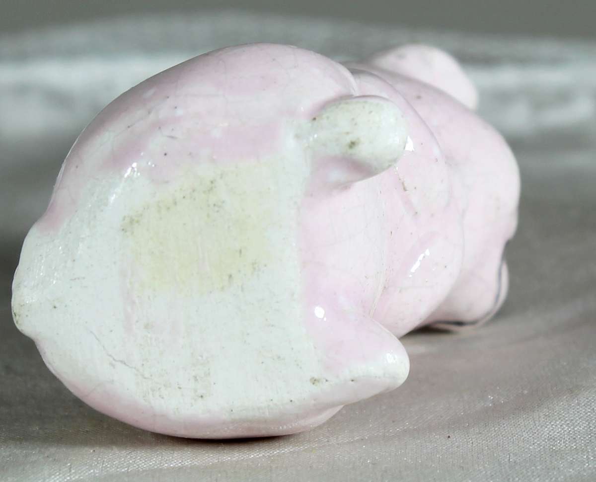 Miniature pink piggy