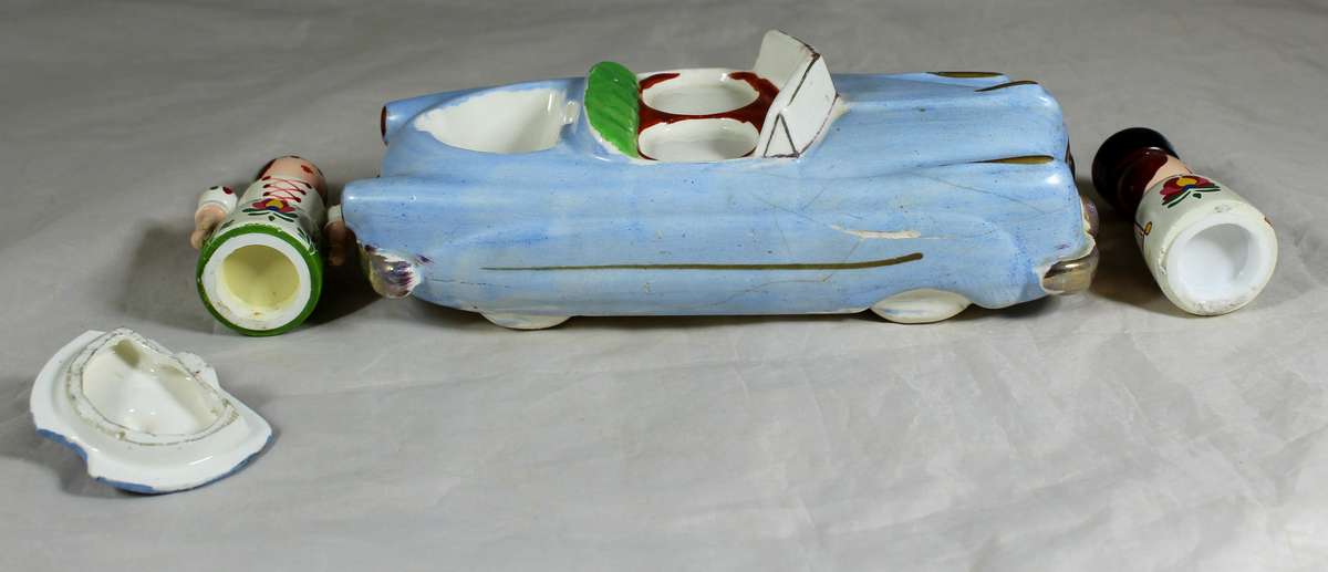 Cadillac condiment set