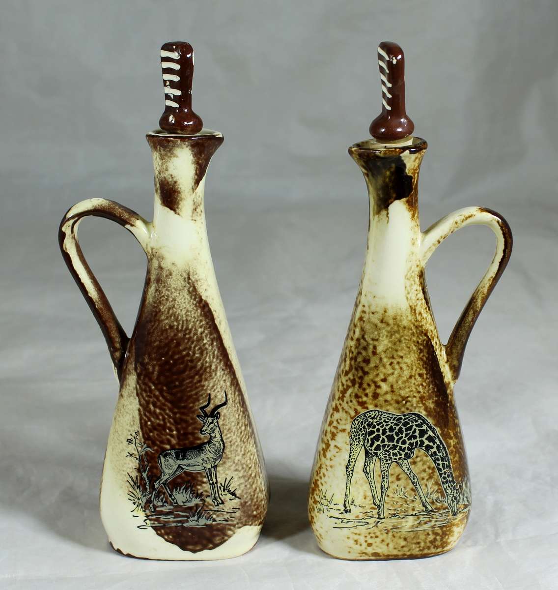 Kruger park oil and vinegar dispensers