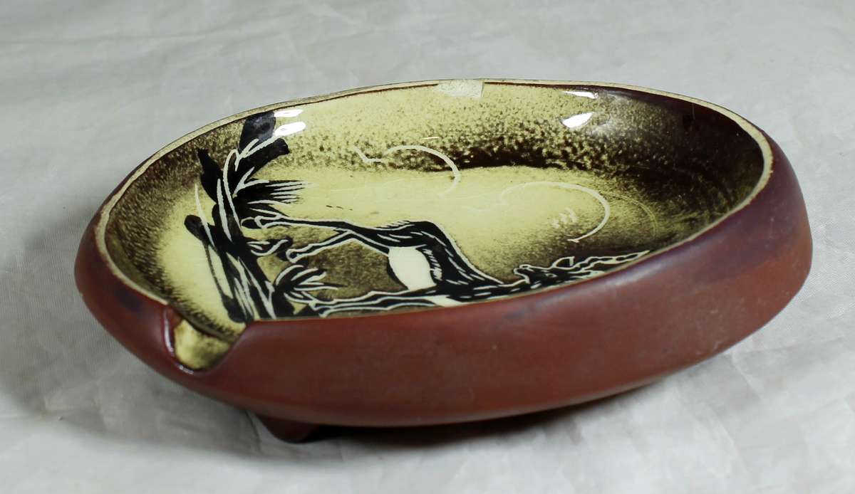 Crescent Ware - ashtray with buck