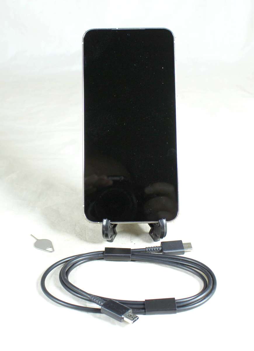Samsung Galaxy S23 Plus cellphone (Un-boxed ex corporate demo)