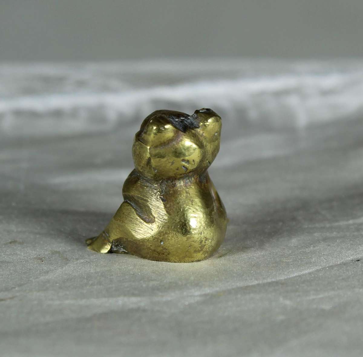 Miniature brass seated frog