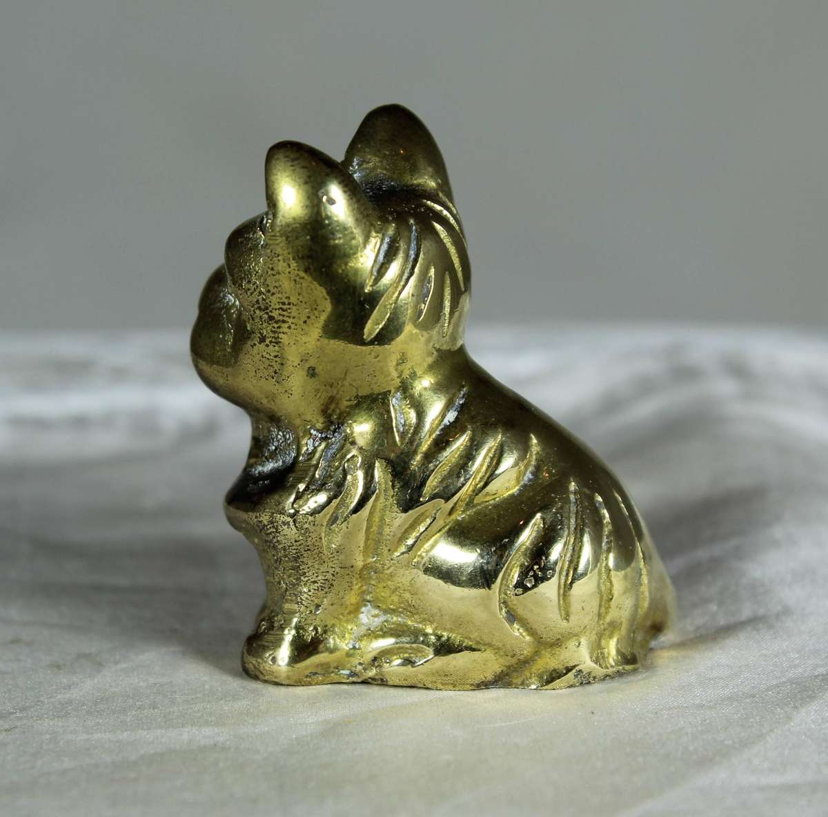 Miniature brass Scottie