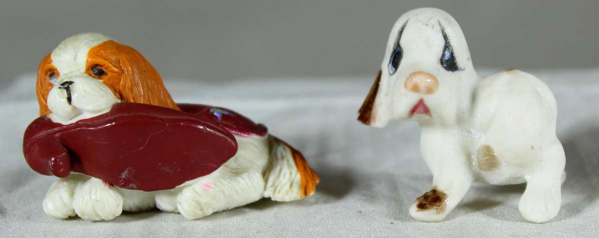 Pair of miniature doggies