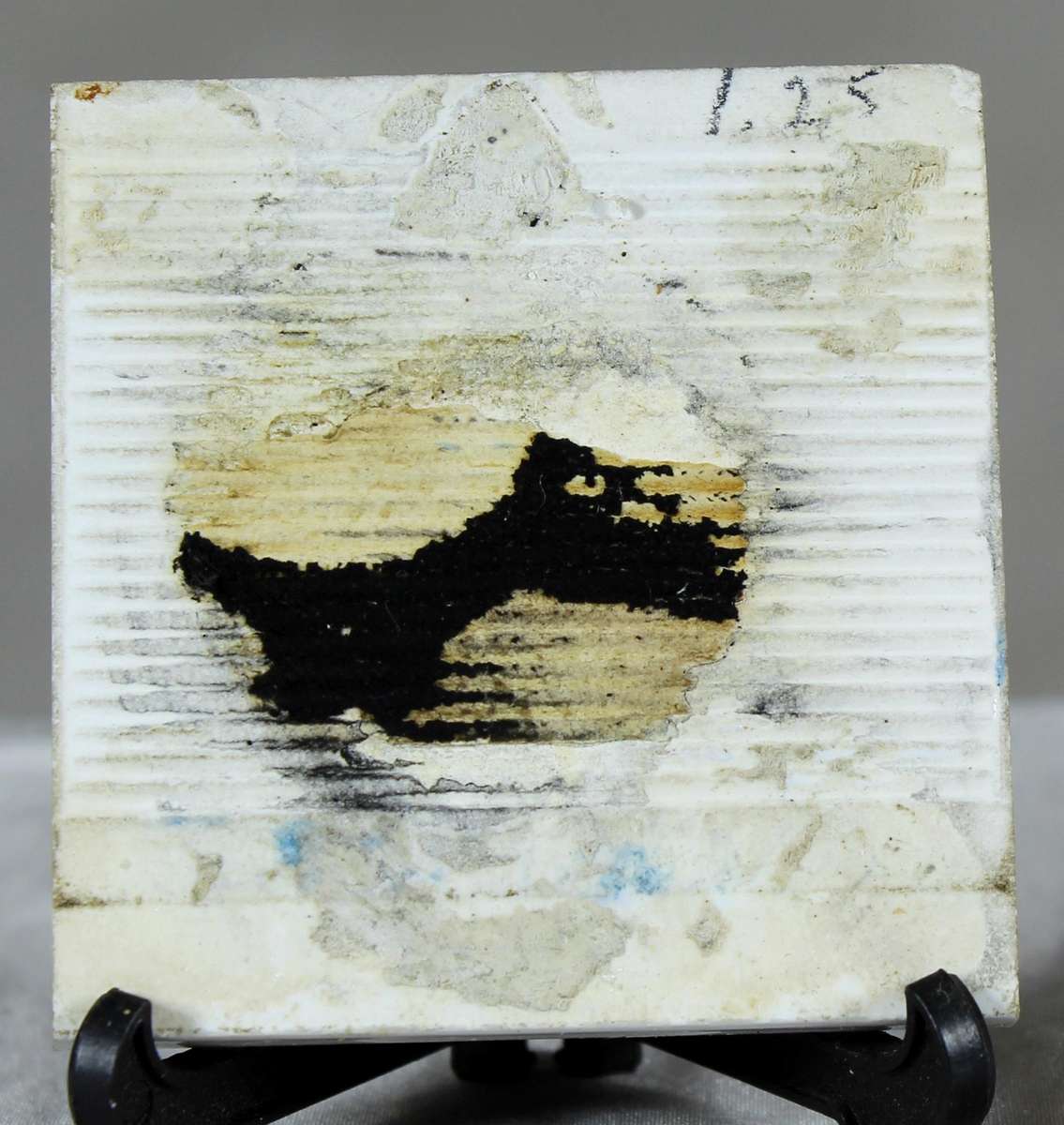 Small Dutch tile on stand