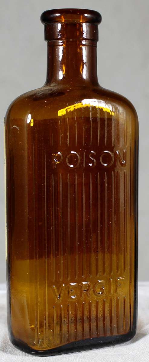 Mini medicine bottle - Carbon Tertachloride