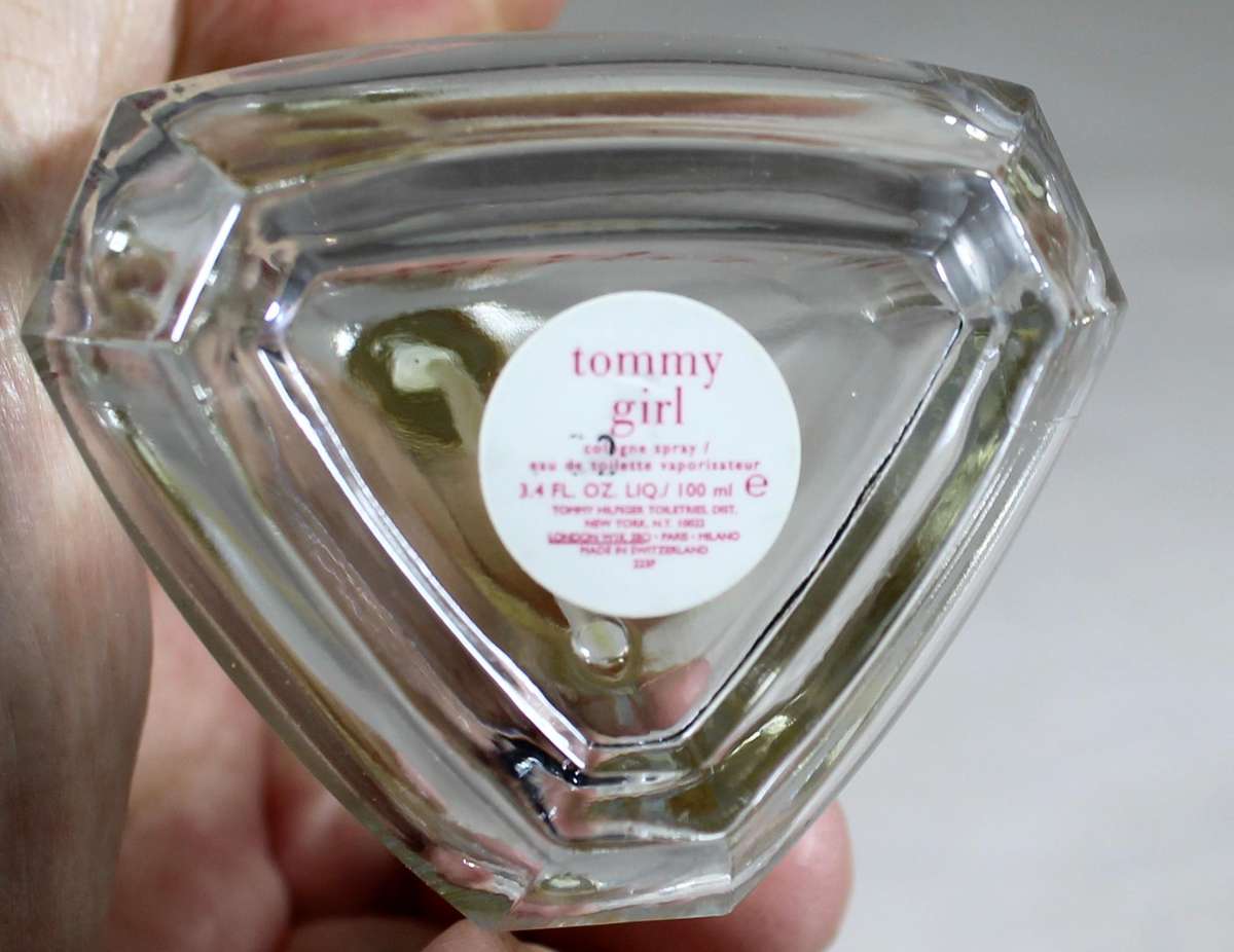 Perfume bottle - Tommy Hilfiger - Tommy girl