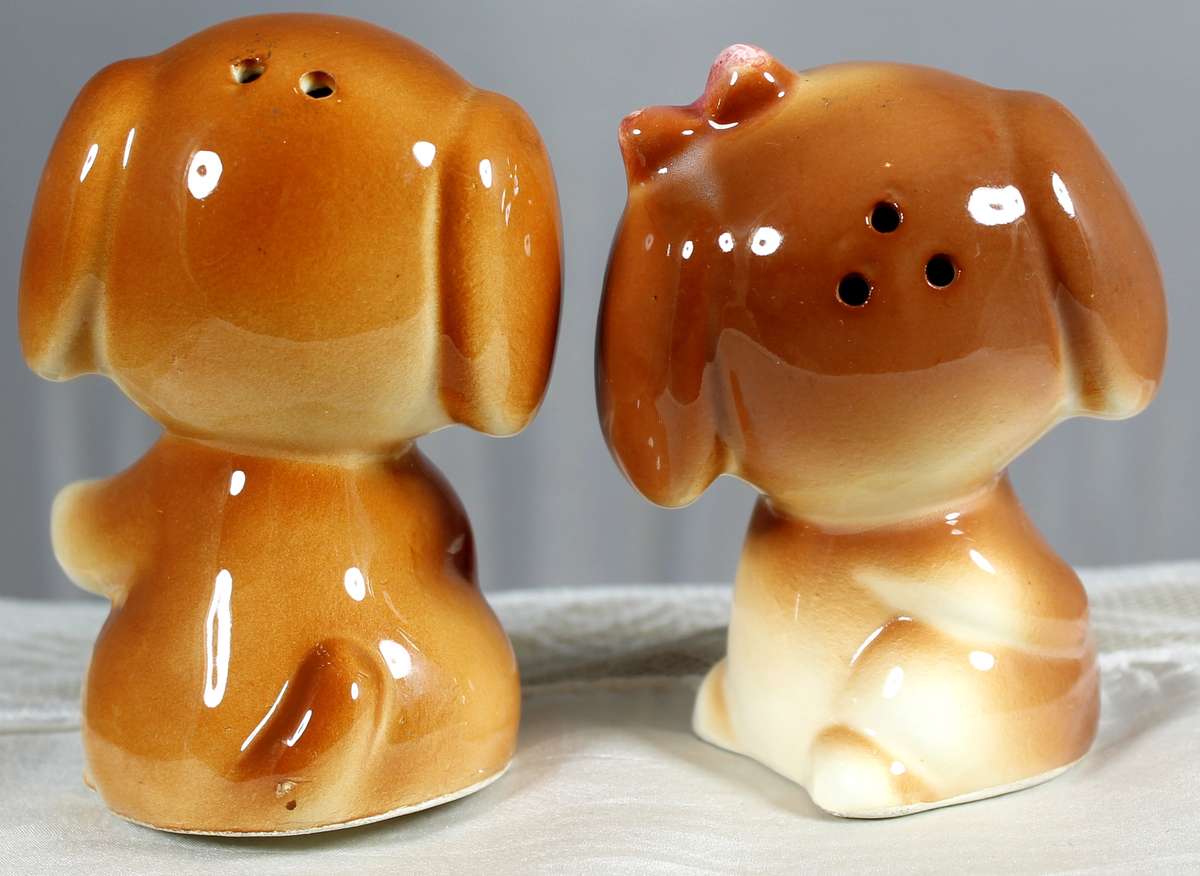 Puppies - Salt & pepper shakers