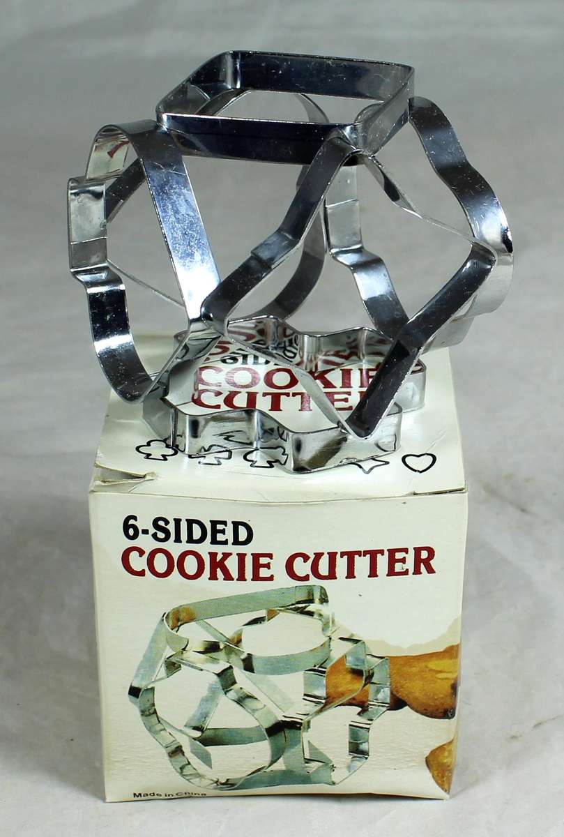 Six sided cookie cutter - New in box