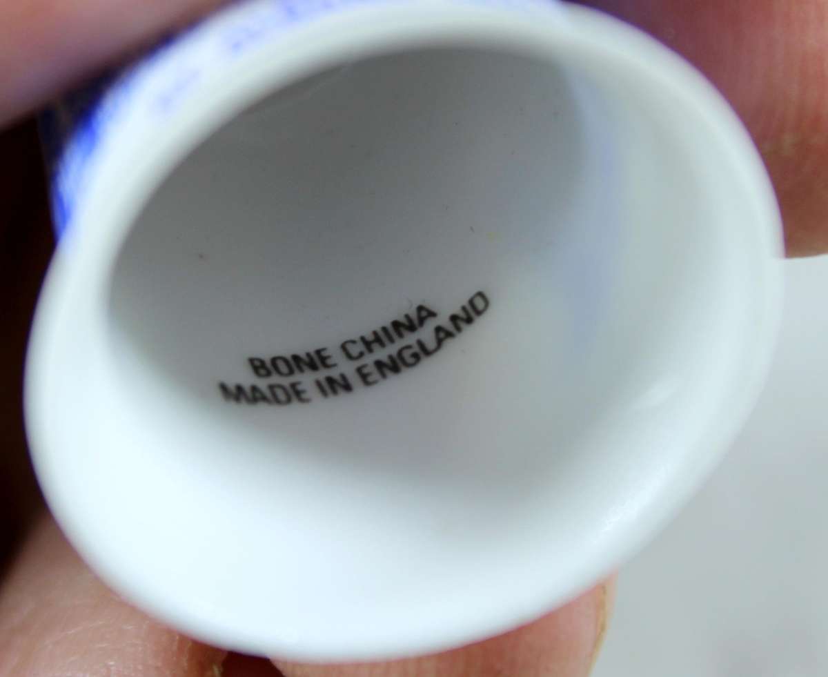 Bone China thimble - St. Albans cathedral