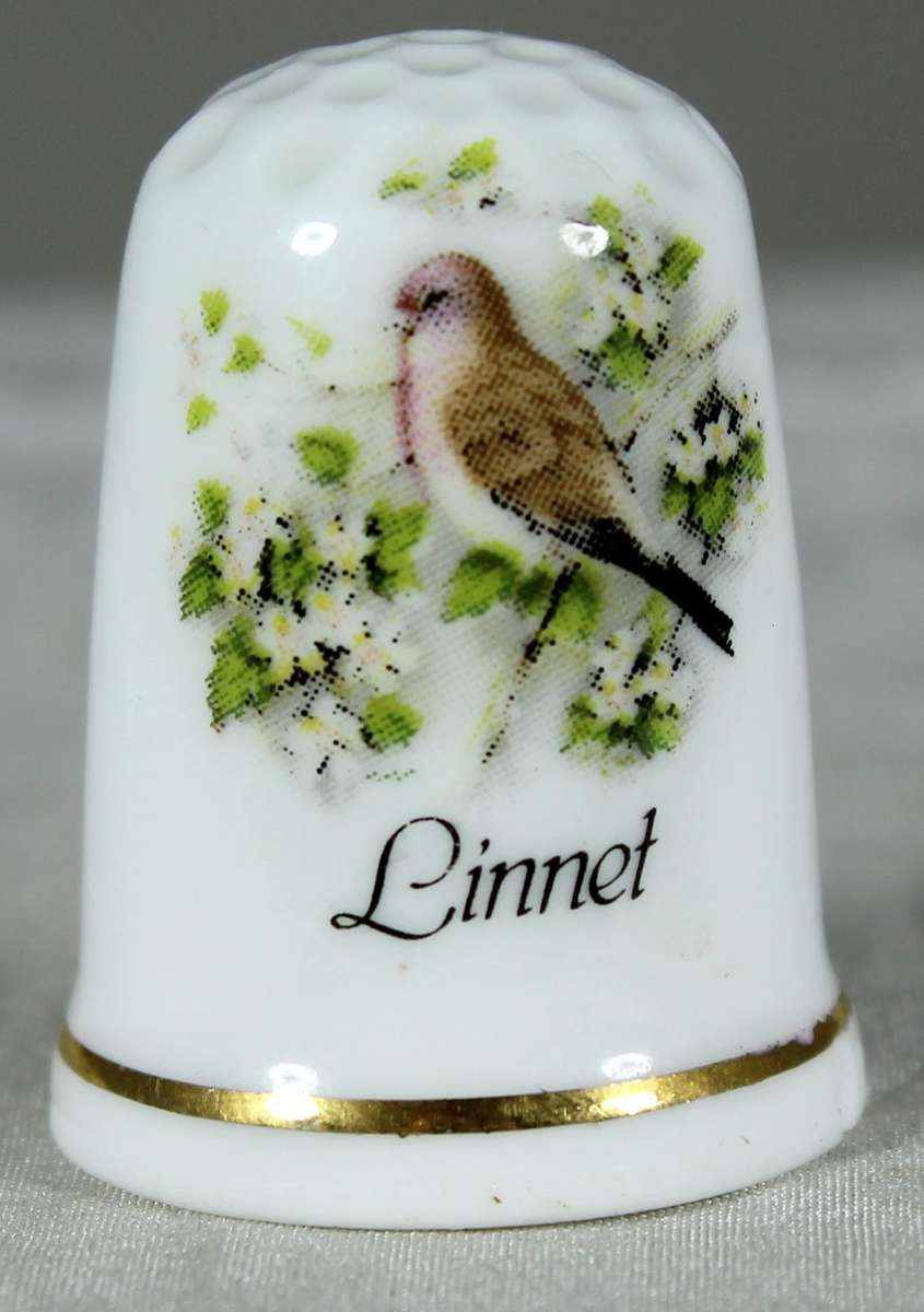 Bone China thimble - Linnet