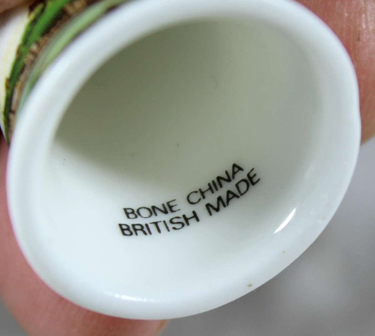 Bone China thimble - Windmill