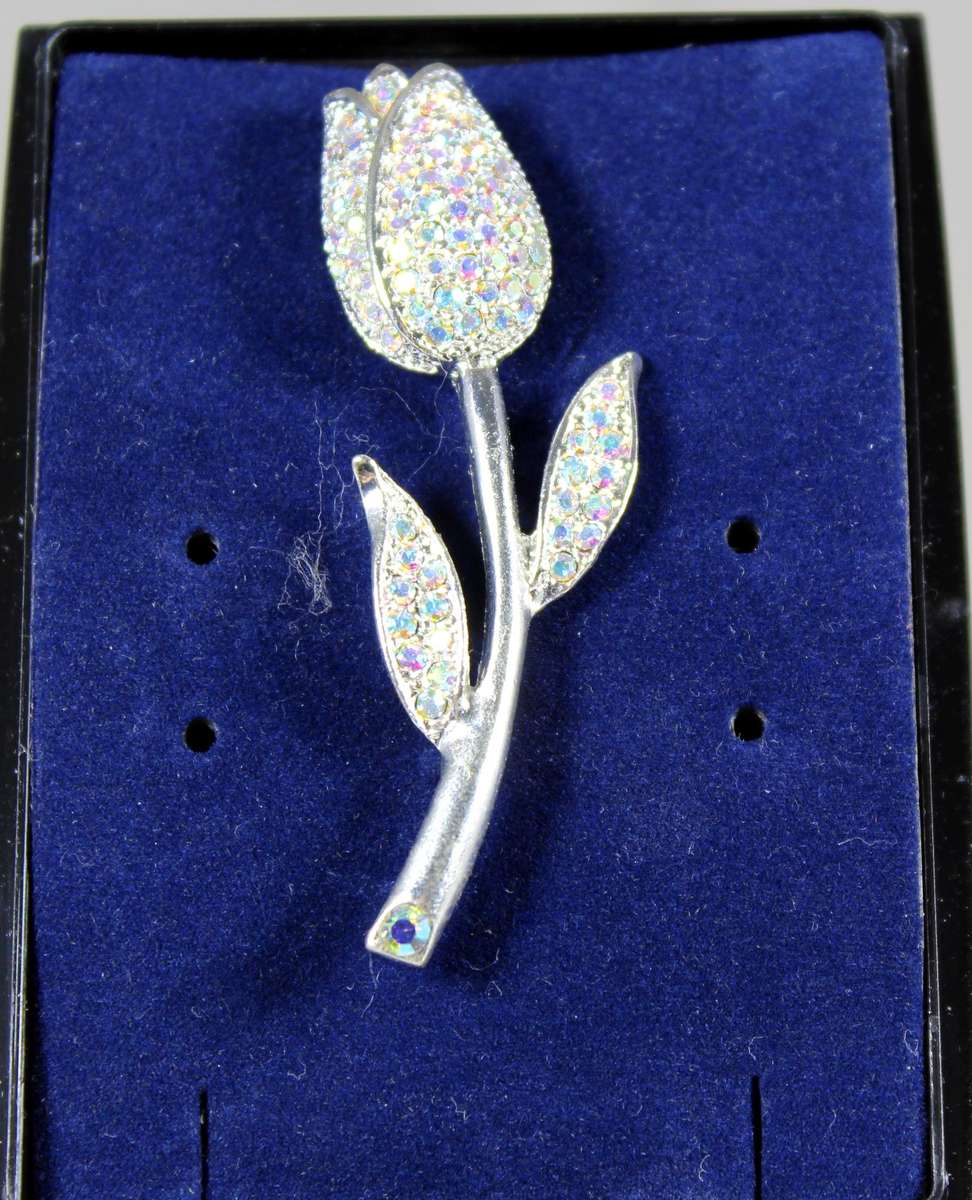 Silver plated diamante tulip brooch