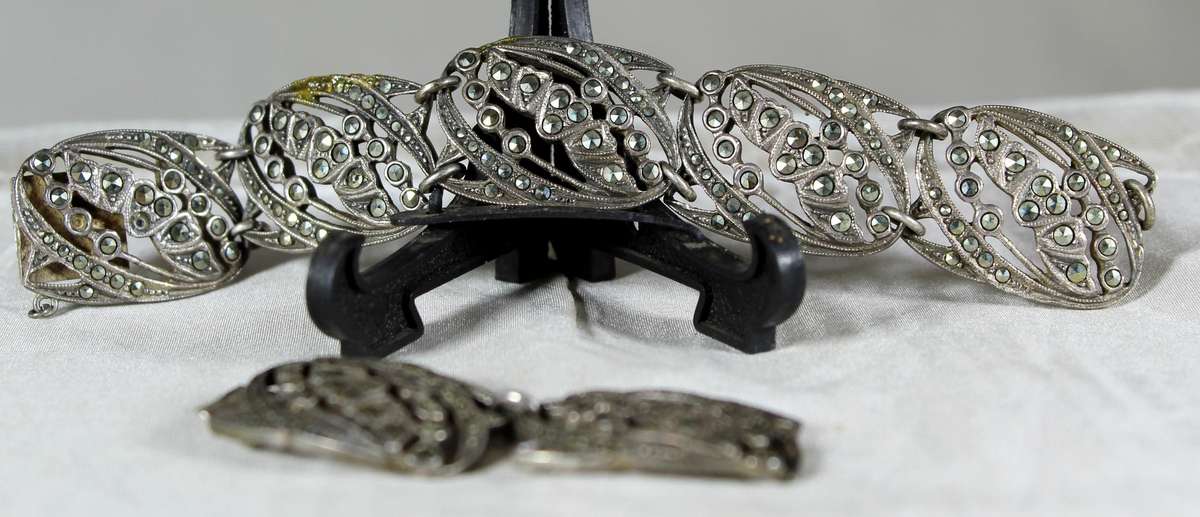 Vintage silver marcasite bracelet