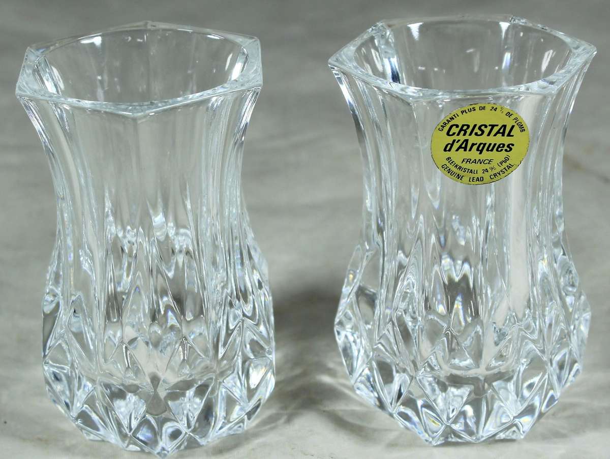 Pair of cristal d'Arques lead crystal posy vases