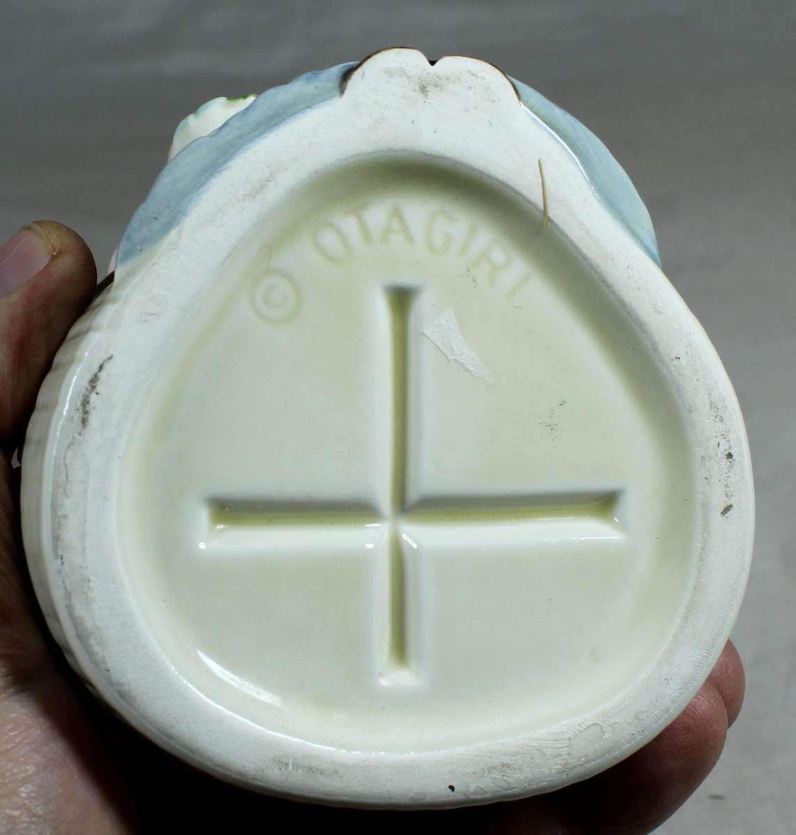 Otagiri porcelain toothbrush holder