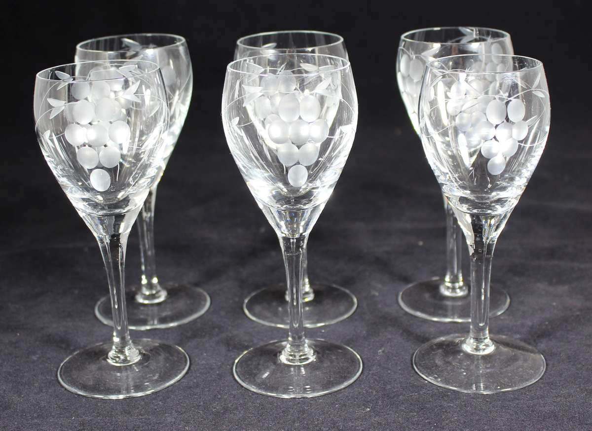 Set of six liqueur glasses with etched grapes motif
