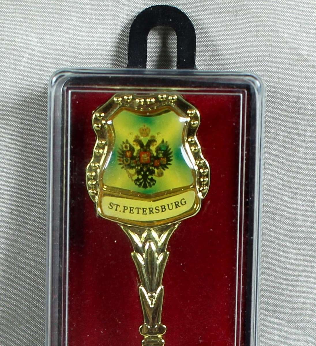 Souvenir spoon - St Peterburg with porcelain insert