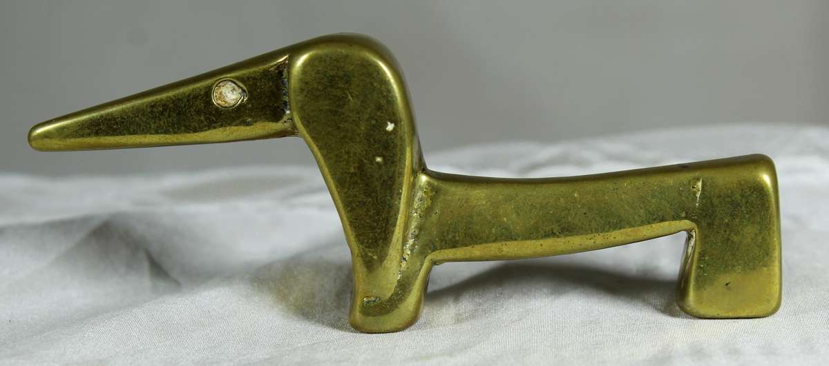 Small abstract brass doggy