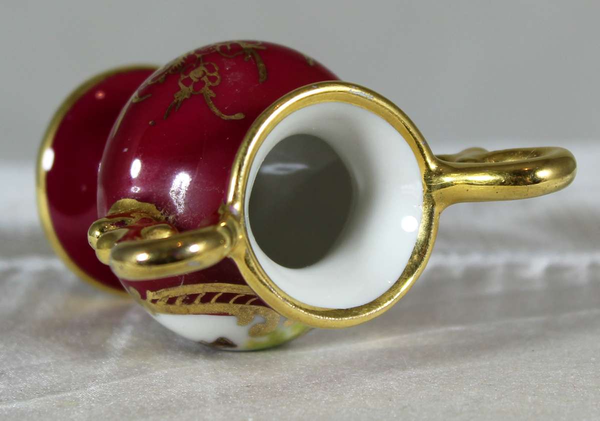 Miniature porcelain Limoges - Two handled vase