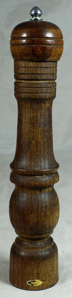 Wooden pepper grinder