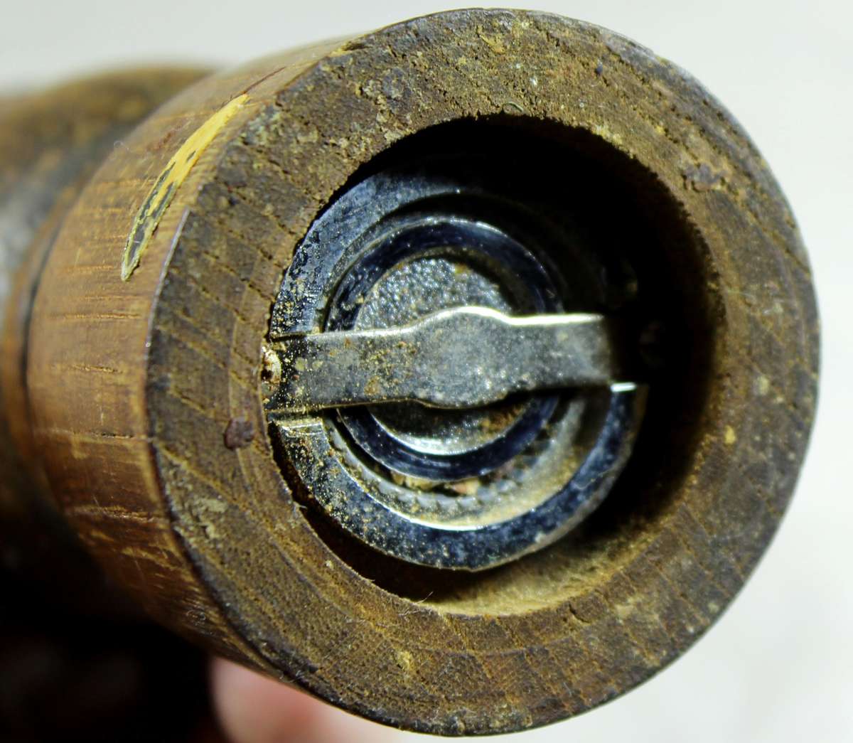 Wooden pepper grinder