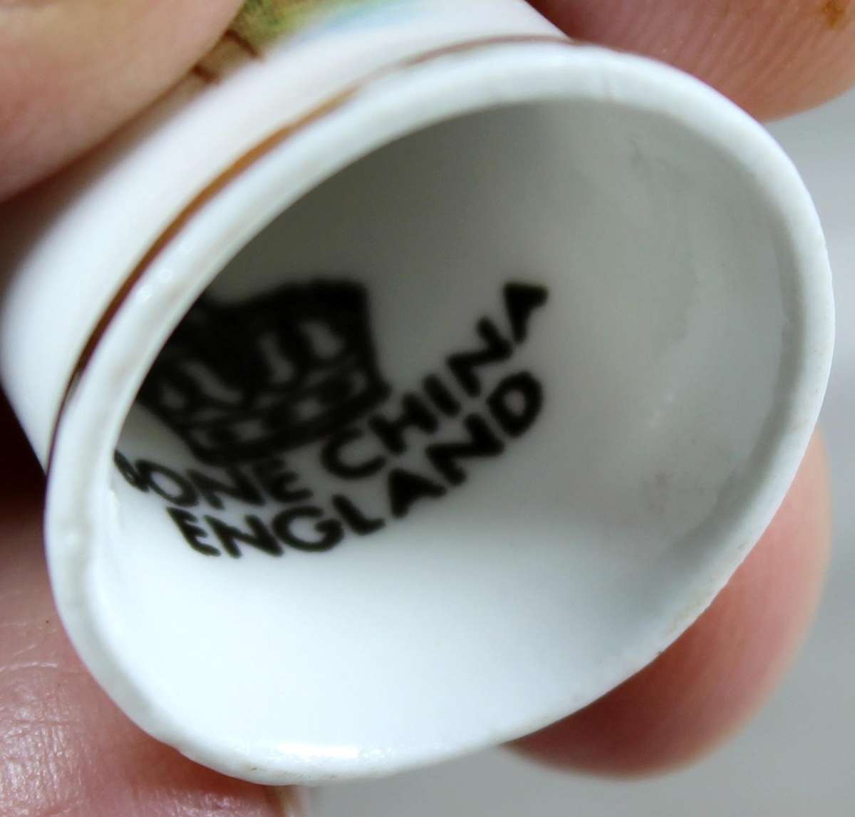 Bone China thimble - flamingo's