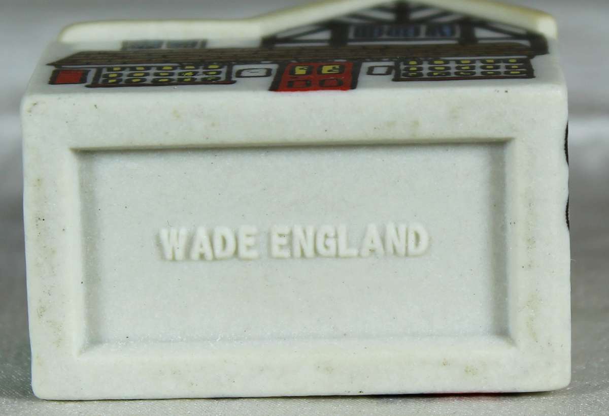 Wade Whimsey's House - Why Post Office