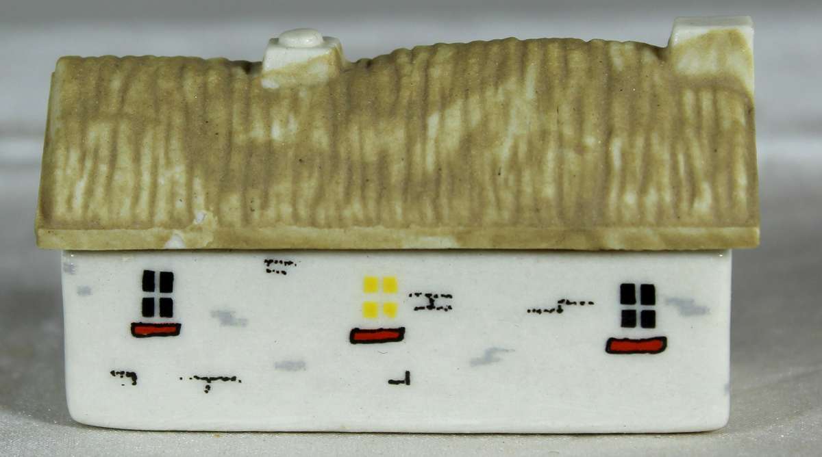 Wade Whimsey's House - Bally Whim Thatch Cottage