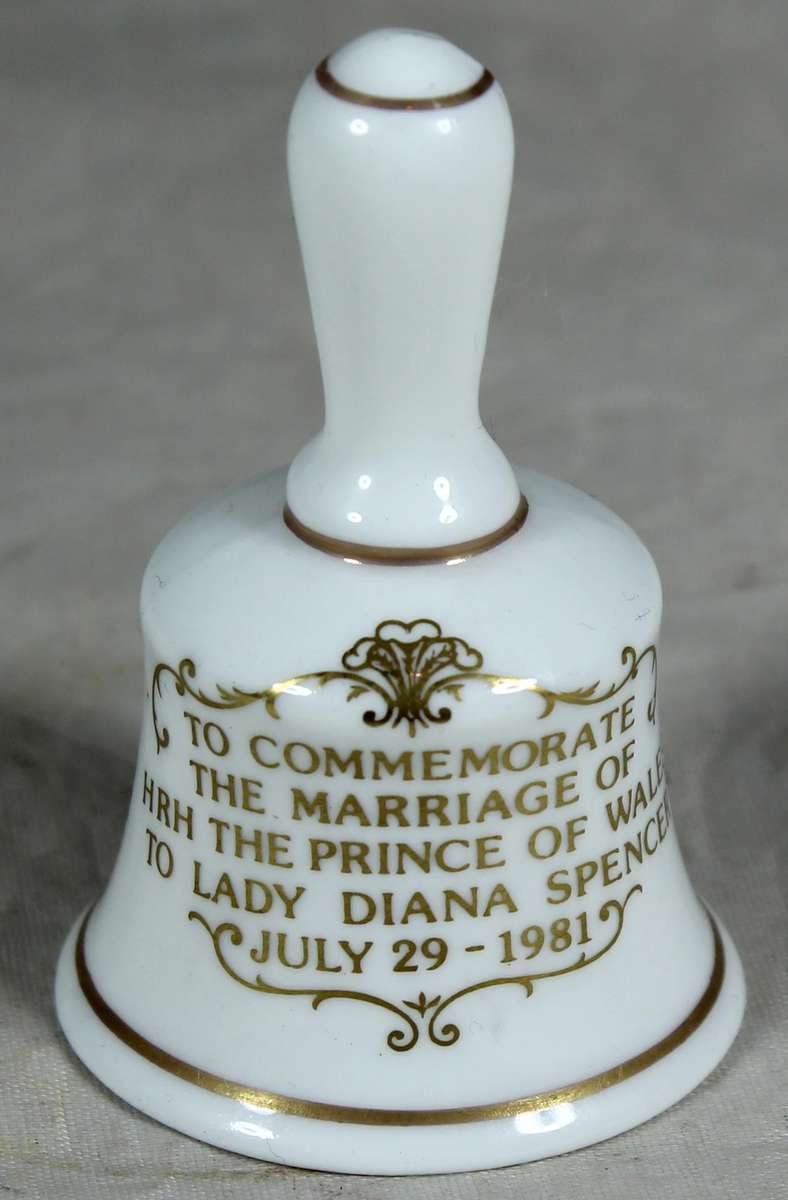 Mini porcelain bell - commemoration of Charles & Diana marriage