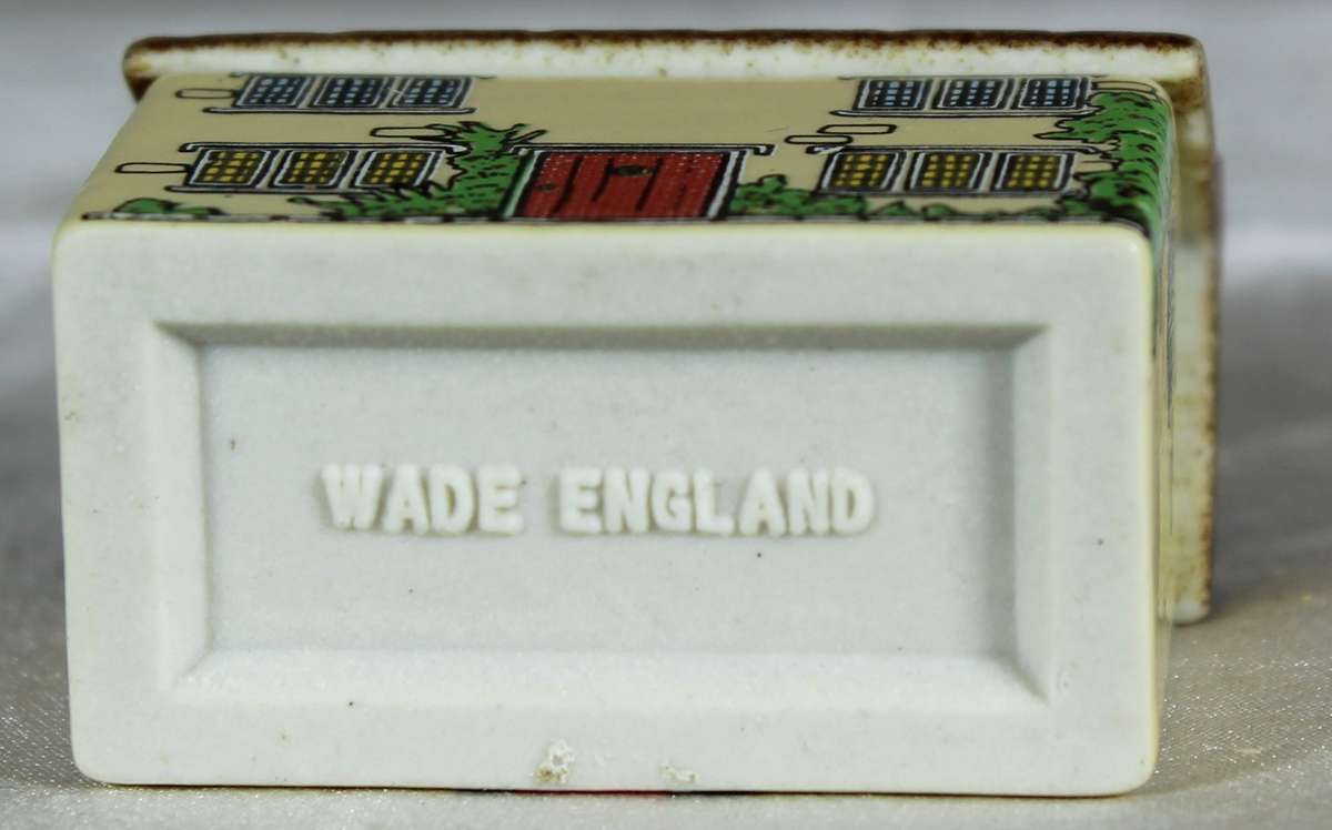 Wade Whimsey's House - Broomyshaw