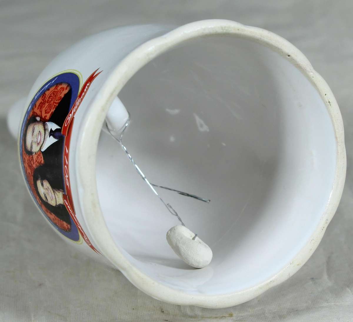Porcelain bell - commemorative celebration of William & Catherine 2011